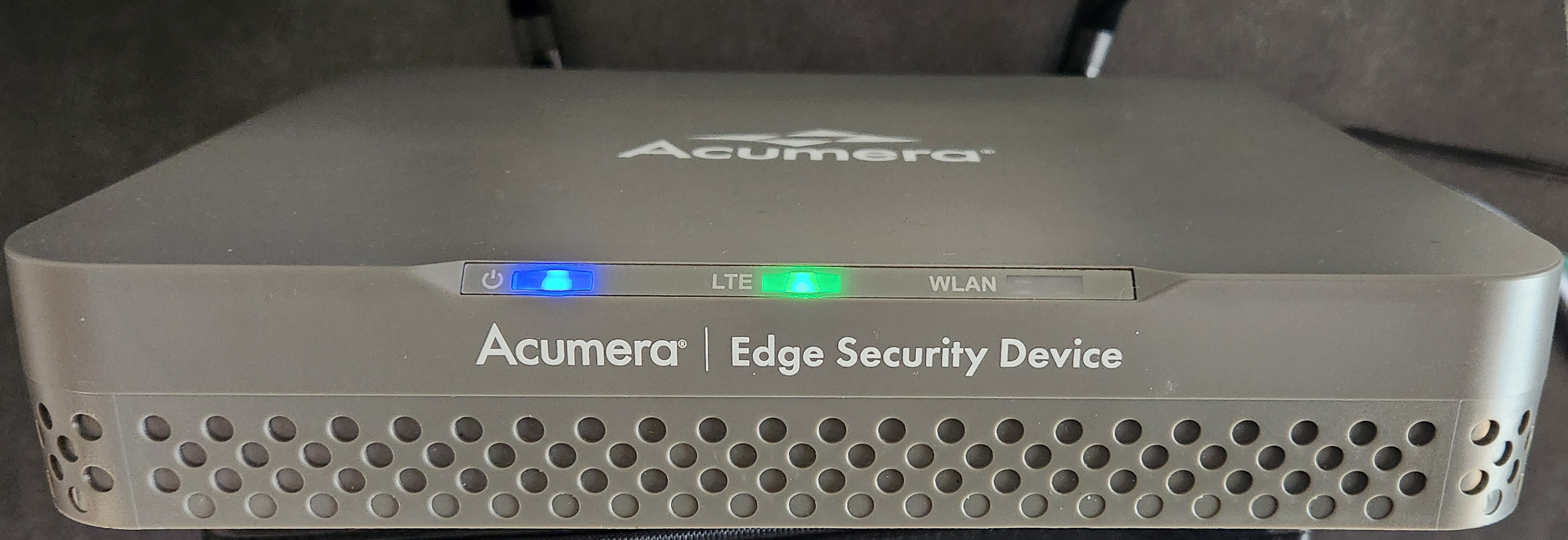 Front of the XG ESD showing the Power, LTE, and WLAN LEDs