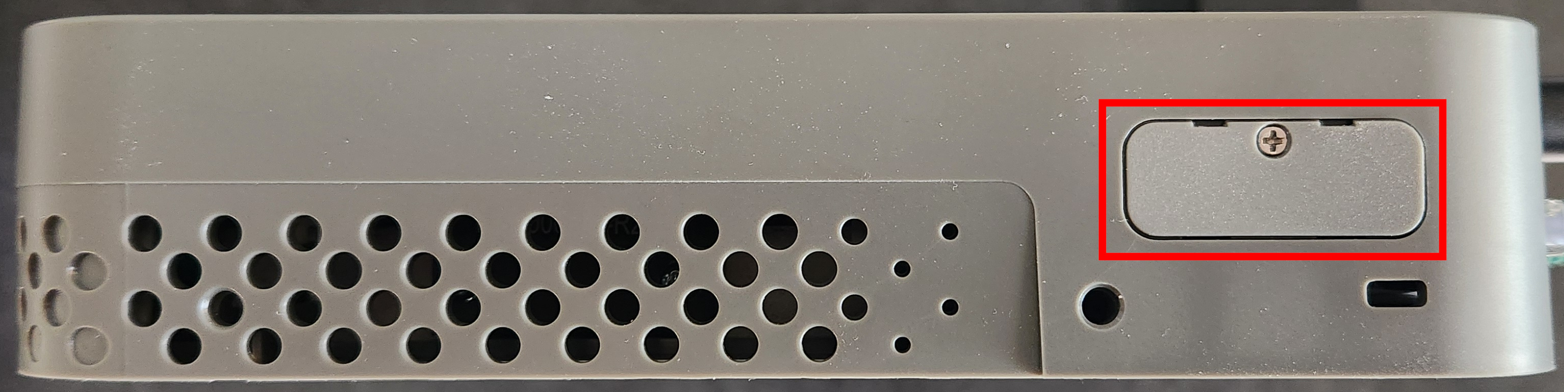 Right side of the XG ESD with the SIM card slot cover highlighted